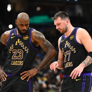 世界杯比赛直播地址-季后赛如何？本季东契奇缺阵詹姆斯场均22.2+7+10.3 命中率47.6%